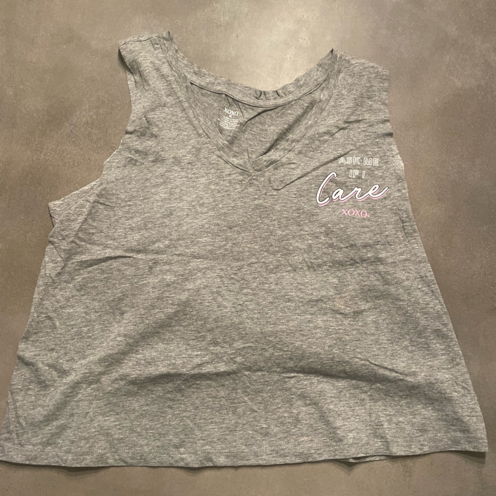 XOXO Heather Gray Tee with Pink Accents